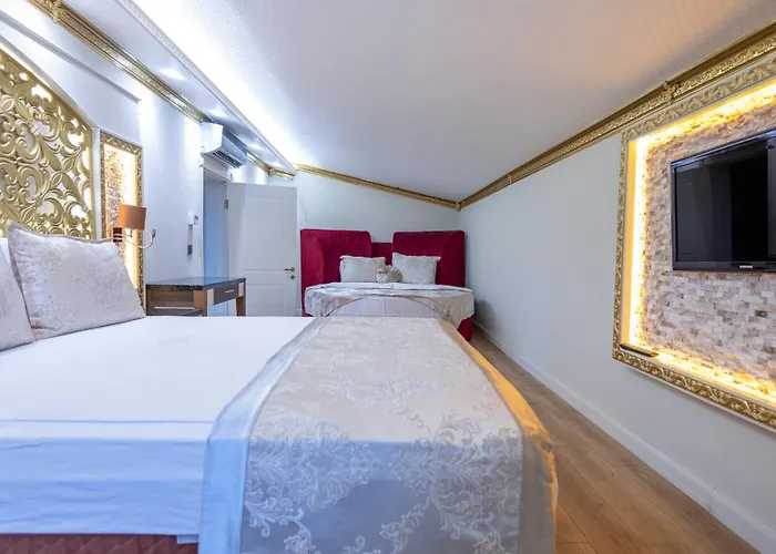 Adalya Palace Hotel 3*