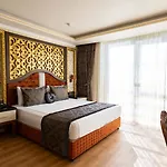 Adalya Palace Hotel 3*