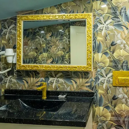 Hotel Adalya Palace