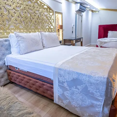 מלון Adalya Palace