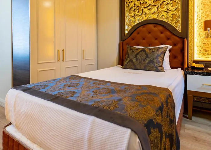 Adalya Palace 3*
