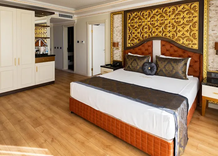 酒店 Adalya Palace