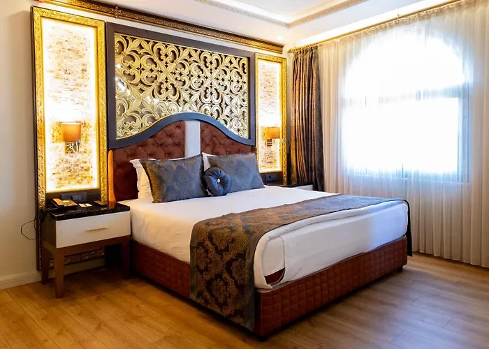 Adalya Palace 3*